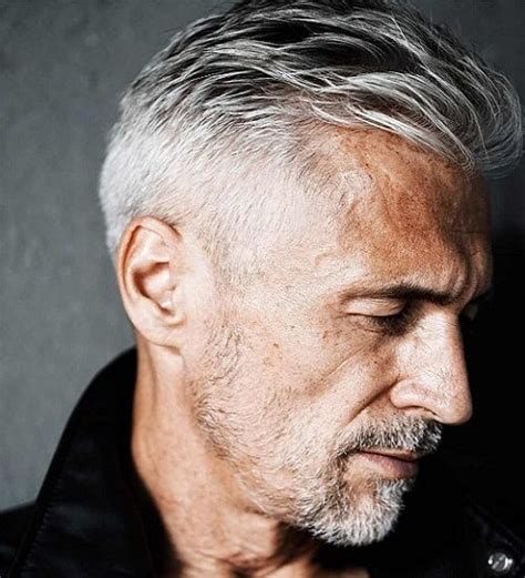 14+ Fantastic Short Haircuts For Older Men