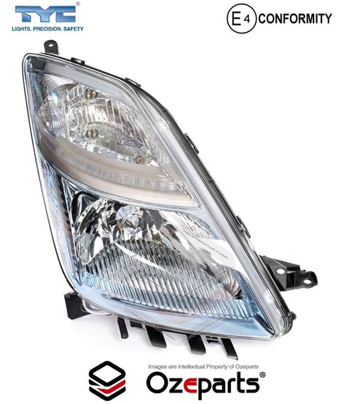 RH RHS Right Hand Head Light Lamp For Toyota Prius Hatch HW20 Series 2