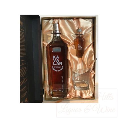 Kavalan Classic Single Malt Whisky Boxed T Set