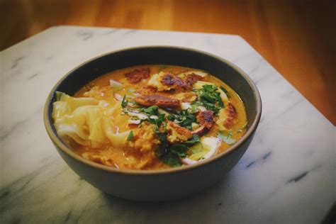 [homemade] Burmese Coconut Chicken Noodle Soup R Food