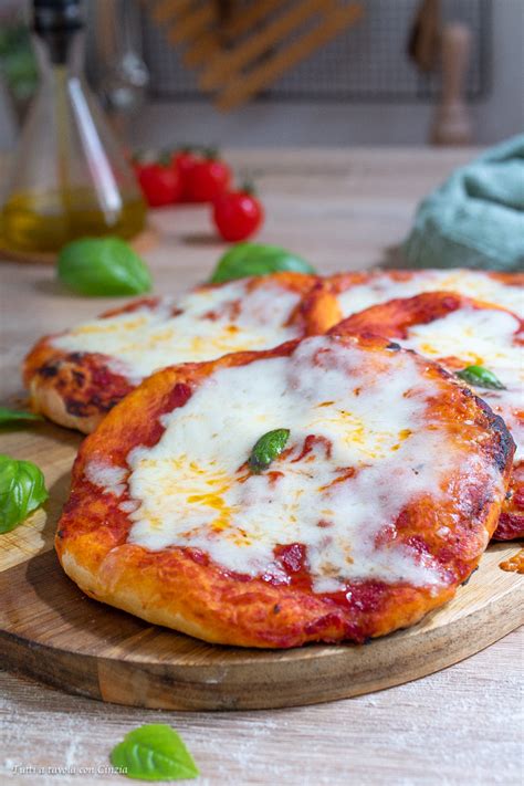 PIZZETTE DEL FORNO Rosse Ricetta Con Mozzarella Molto Saporite