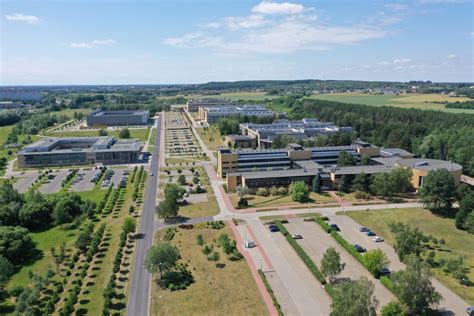 Studia Na Uam To Wygodna Propozycja Uam