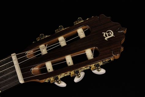 Alhambra 7PA (SN: nM1WbR) | Gino Guitars