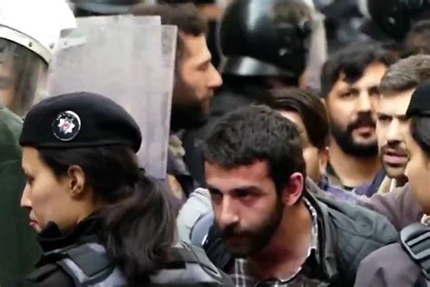 Turkish Police Arrest Demonstrators Demanding End To Trade Ties With