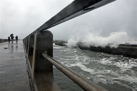 Los Angeles on Track to Set New Record for Rainfall This Year as Storms ...