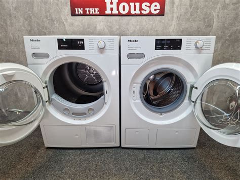 Як новий Комплект Miele пральна та сушильна машина на 8кг 20: 67 000 ...