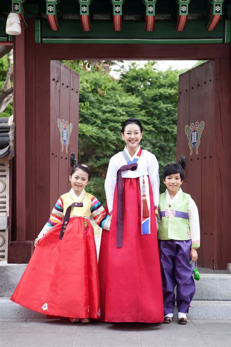 Happy Chuseok Chuseok Is Korean Thanksgiving A Day Where Families