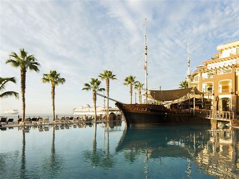 9 Best Cabo All-Inclusive Resorts With Swimmable Beaches | Roam Mexico