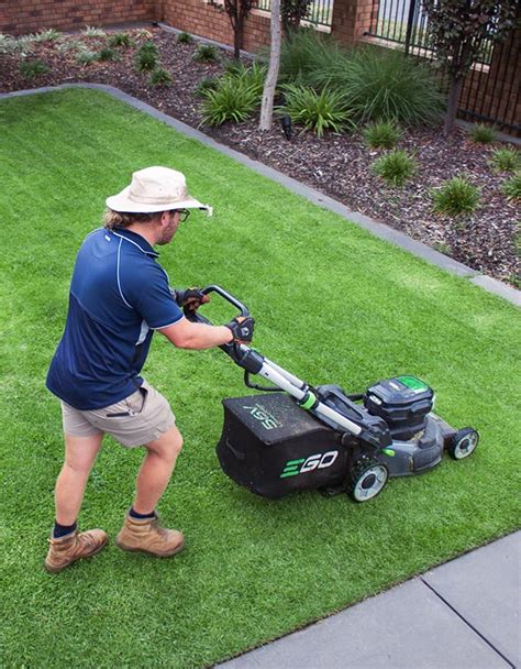 Lawn Mowing Living The Green