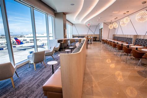 LAX Sky Club seating, view 1 | Delta News Hub