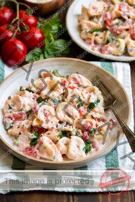 Tortellini Cremoso De Tomate Y Espinaca Lascositasdelayaya