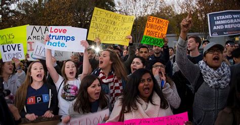 Hundreds Arrested In Dc Protesting Trump Immigration Policy Cbs Detroit