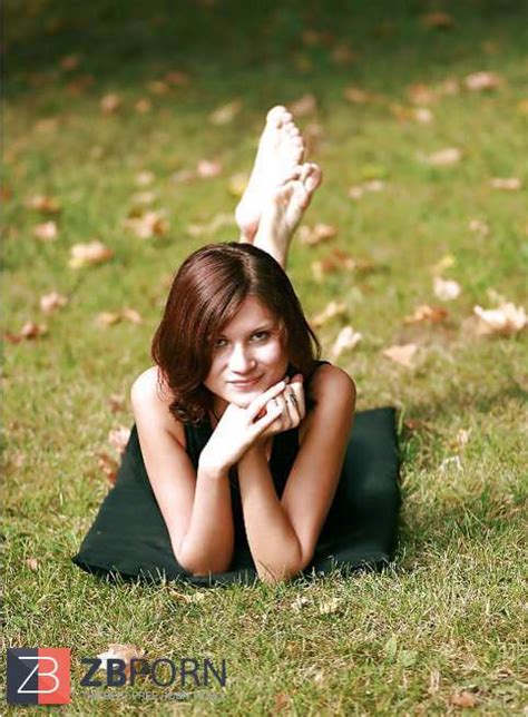 SOLES SOLES SOLES ZB Porn