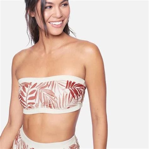 Hurley Women S Bikini And Tankini Tops Depop