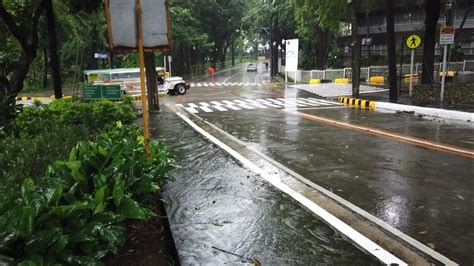 Up Diliman University Of The Philippines Rainy Days Naka Tsinelas 2023