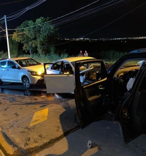 Motorista Em Fuga Causa Congestionamento E Tenta Escapar Ap S Acidente