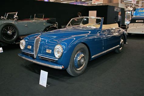 Photo ALFA ROMEO 6C 2500 SS Pinin Farina Cabriolet 1947 Motorlegend