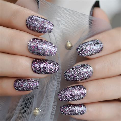 Holographic Silver Glitter Press On Nails Short Style Daily Wear Nude Pink Lady False Nails Oval