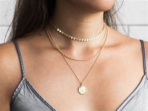 Bijoux Tendance Ete 2019 Thick Gold Chain Necklace Gold Medallion