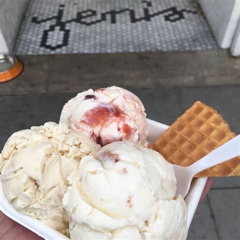 Jenis Splendid Ice Creams Los Angeles 123 N Larchmont Blvd Photos And Restaurant Reviews