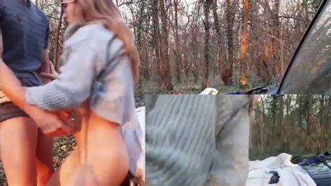 Jeune copine amateur baisée en plein air dans les bois