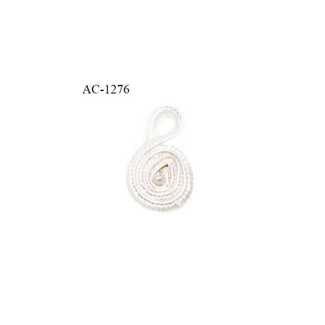 D Cor Lingerie Ornement Motif Passementerie Escargot Et Boucle Couleur Blanc Avec Perle Au