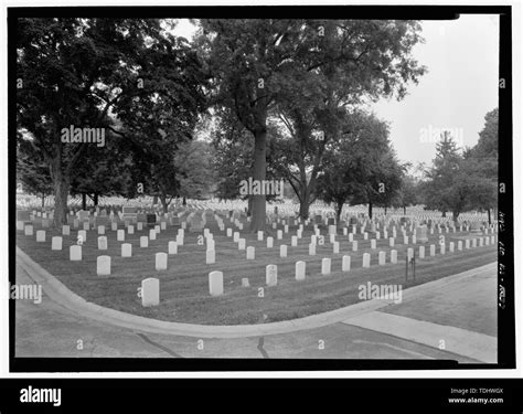 Fort Leavenworth Cemetery Hi Res Stock Photography And Images Alamy