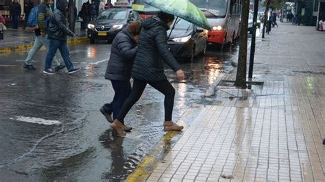 Sistema Frontal Deja Al Menos Viviendas Damnificadas Y Casi Mil