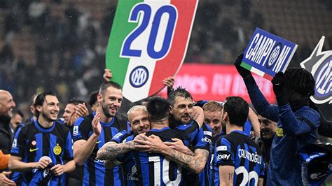 Festa Scudetto Inter Pronto Un Concerto A San Siro Un Cantante Ha Gi