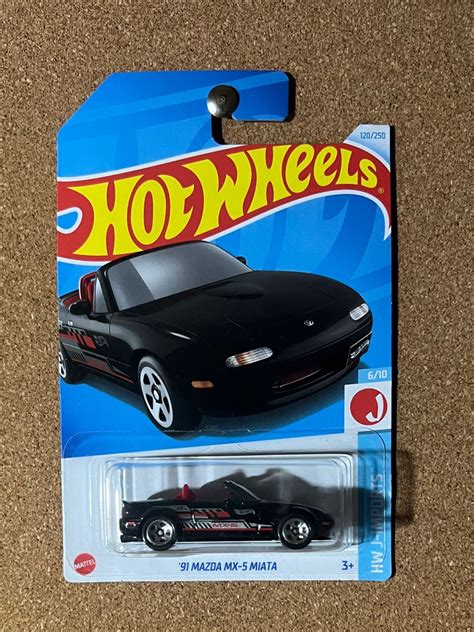 Hot Wheels 91 Mazda MX 5 Miata Hobbies Toys Toys Games On Carousell