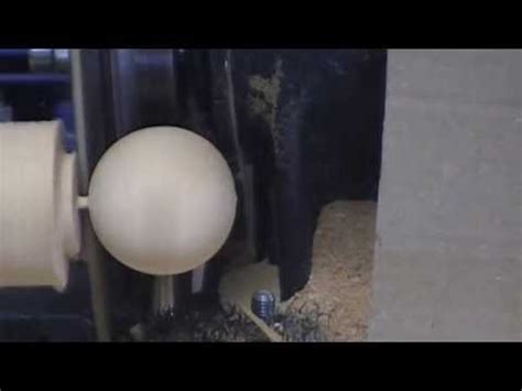 Точение деревянных мячей для дриблинга - YouTube