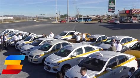 Taxistas hacen cacería de taxistas de Uber e inDriver y los entregan a