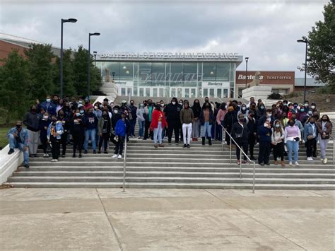 23 Rich Township Students Surprised With SIU Scholarships | Chicago ...