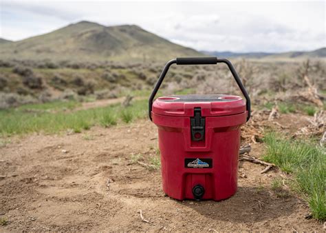 5 Gallon Chiller Bucket - Maroon — Lone Mountain Coolers