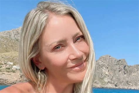 Marcela Vacarezza Se Roba Las Miradas En Bikini Y Sobre Un Yate