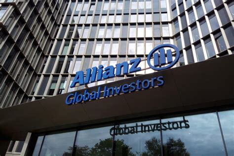 Allianz Global Investors Holt Anleihespezialisten Cash Aktuelle