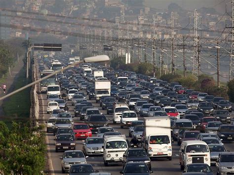 La Quasi Totalité De La Population Mondiale Respire Un Air Pollué