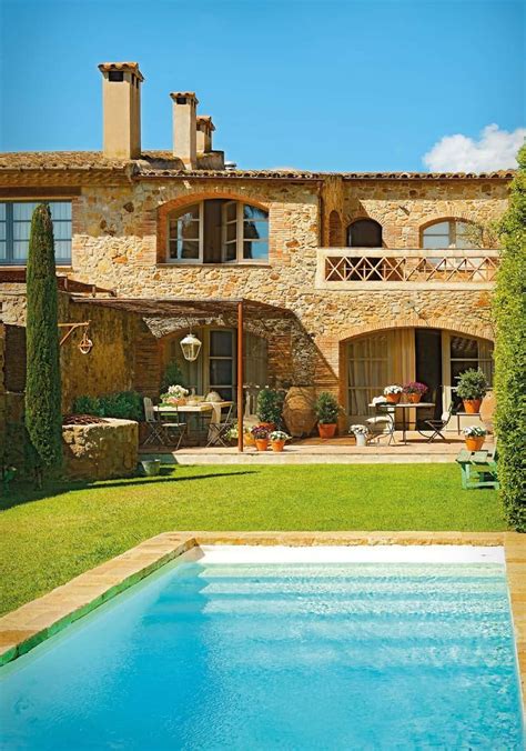 Gorgeous rustic vacation retreat in Spain