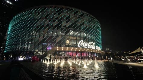 Dubais Iconic Landmarks Light Up In Green To Celebrate Saudi National