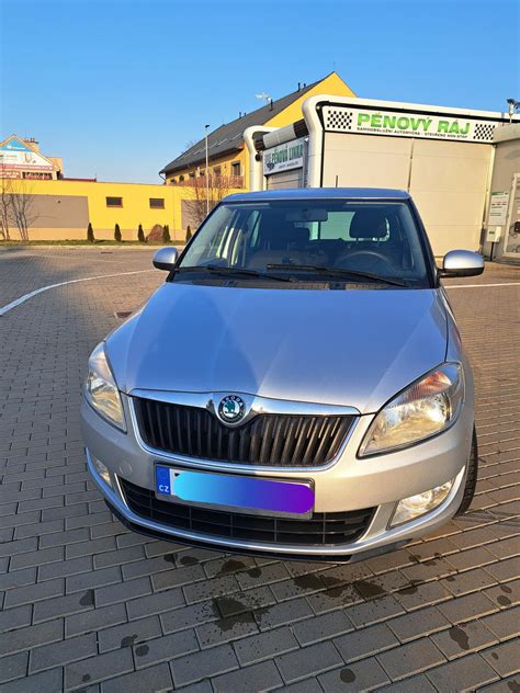 Bazar prodej Škoda Fabia kombi 1 4 16v manuál ojeté hybrid barva