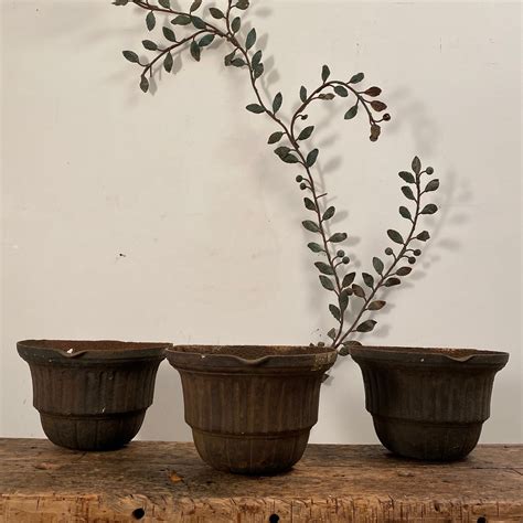 cast iron pots – Objet Vagabond