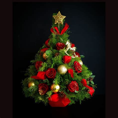 Christmas Tree Table Centerpiece - Million Flowers