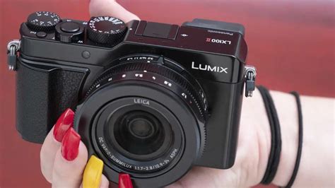 Panasonic Lumix LX100 II Review (2022)