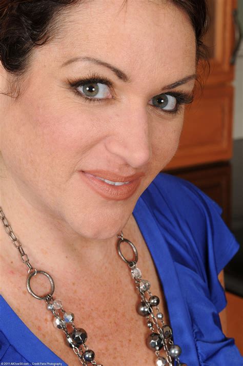 Chubby Amateur MILF Ryan Strips And Exposes Her Big Boobs And Fat Booty CoedCherry