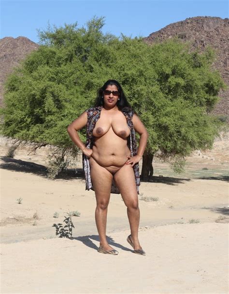 Hot Chubby Milf Flashing Challege In Outdoor Pics Desi XXX Full Movies MasalaDesi