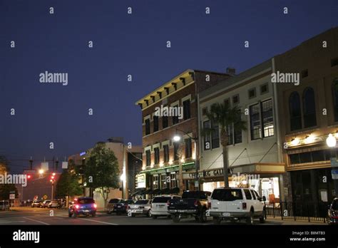 Late Evening In Downtown Ocala Florida Usa Stock Photo Alamy