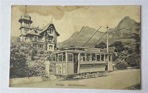 Antike Postkarte Bahnhofstrasse Schwyz Mit Strassenbahn Kaufen Auf