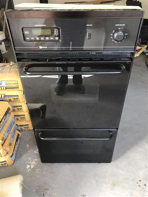 Maytag 24 Electric Double Oven Model CWE5800ACB Black For Sale In