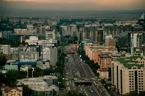 Бесплатные стоковые фото на тему city skyline, автомобили, азиатский ...