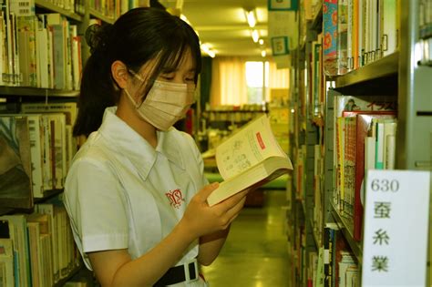 松蔭高等学校 兵庫県 データ Kanko 学校制服フォトライブラリー